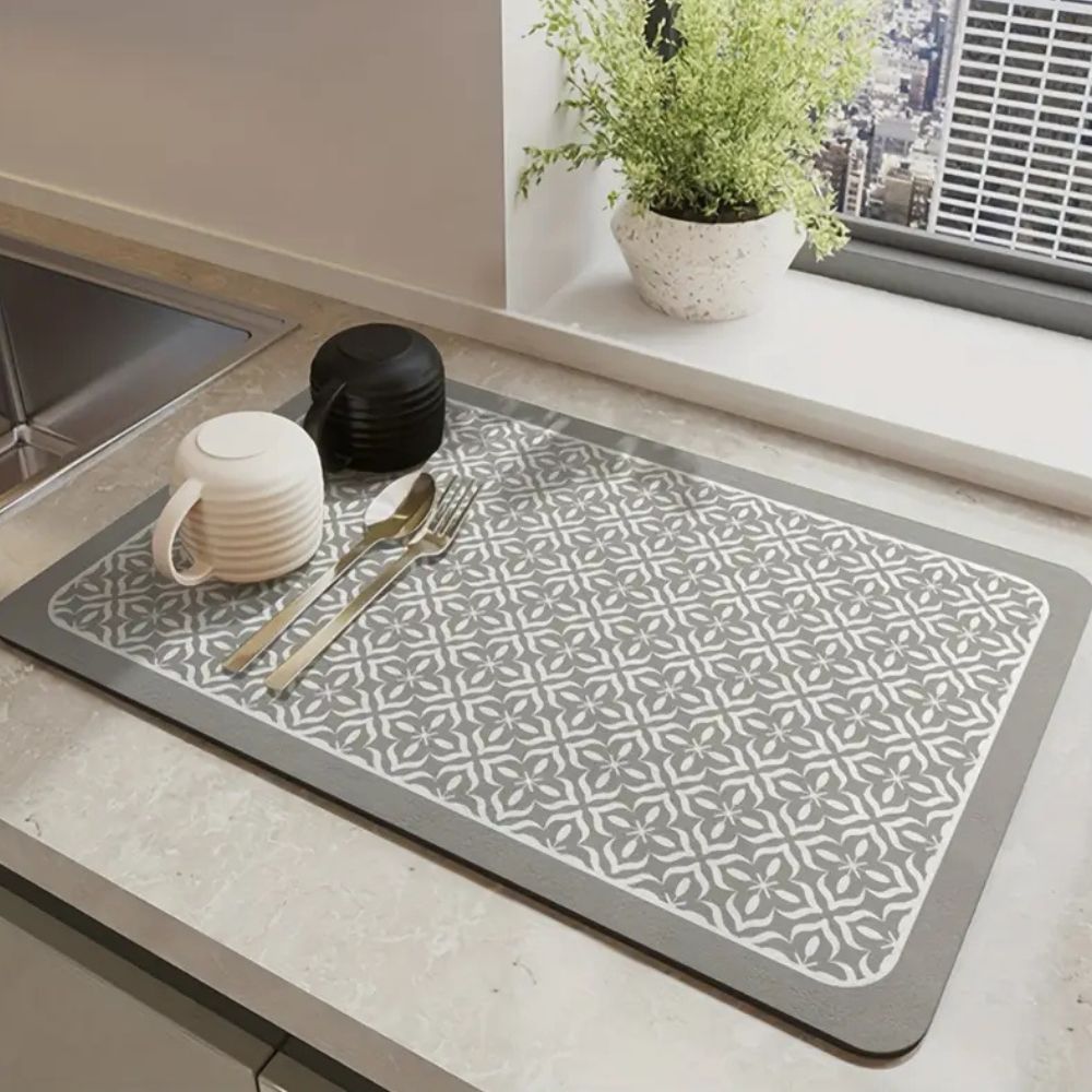 Elegant Kitchen Dish Drying Mat for Effortless Cleanliness – White