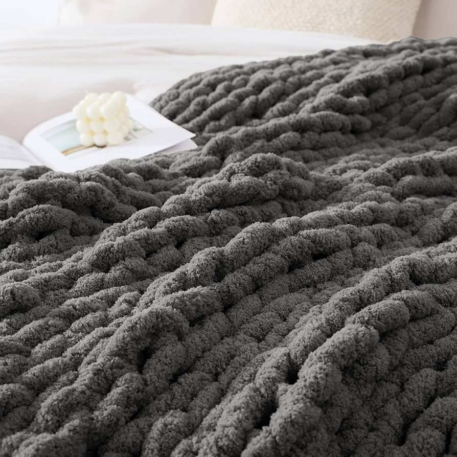 Soft and Comfortable Blanket with Reinforced Texture – Dark Gray