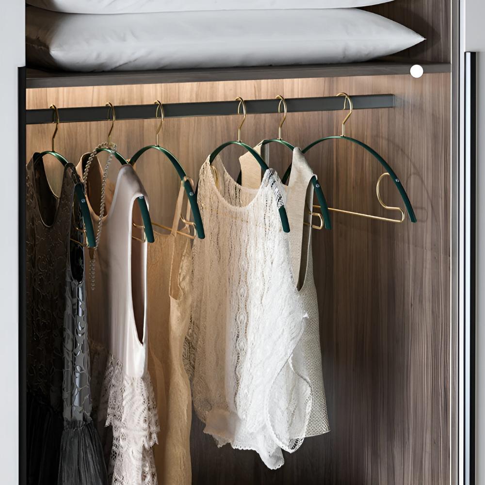 Elegant Aluminum Wardrobe Hangers