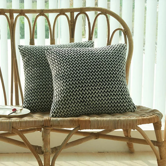 Chic Zigzag Throw Pillow Covers for Every Home – Ebony