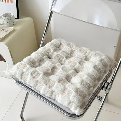 Plush Checkered Comfort Seat Cushion for Cozy Living – Beige