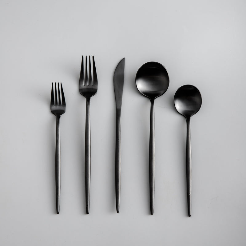 Stainless Steel Cutlery Set – Simple Elegance in Minimalist Style – Matte Black