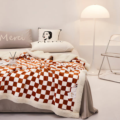 Chic Checkered Comfort Blanket for All Seasons – Brown