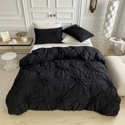 Quilt Cover Set with Elegant Ruffle Design and Pillowcases – Black