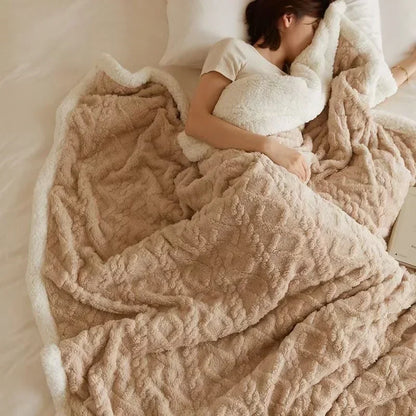 Thick Winter Lambswool Blanket – Warmth and Comfort – Beige
