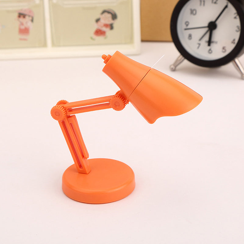 Compact Magnetic Desk Light for Cozy Evenings – orange