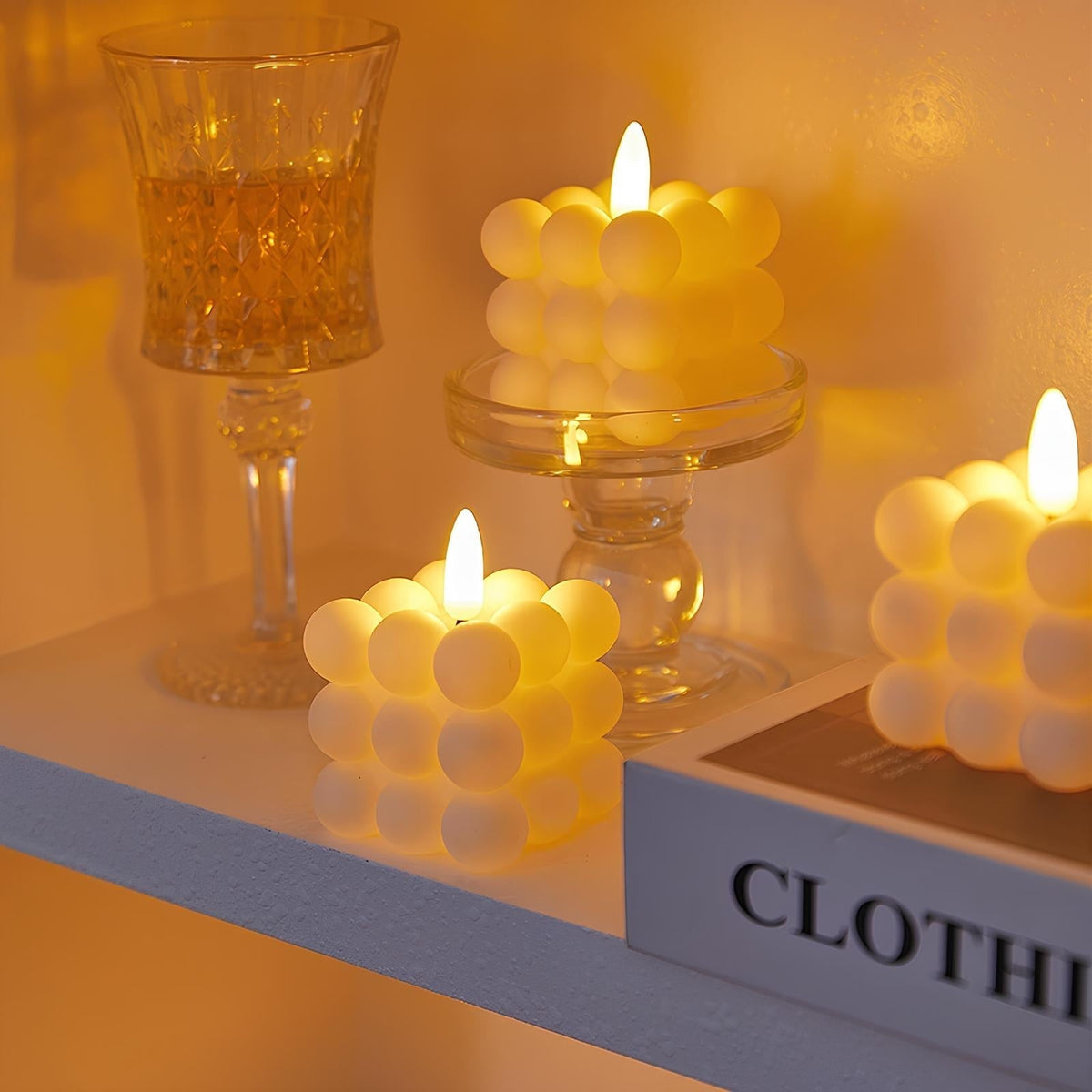 Battery-Operated LED Candles – Realistic Lighting in Various Sizes and Styles