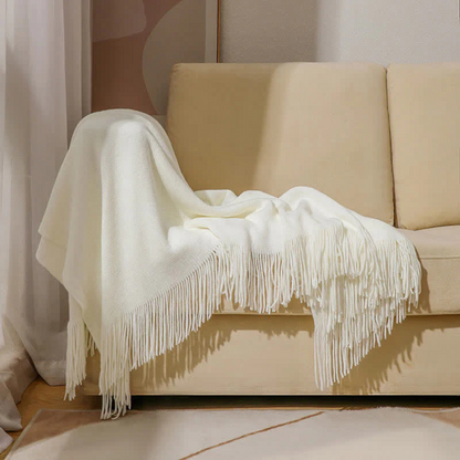Chic Textured Blanket with Stylish Tassels – White