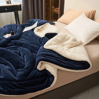 Cozy Luxe Fleece Warm Blankets – Navy blue