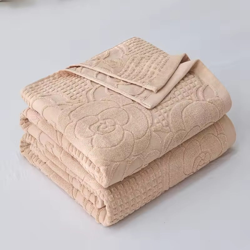 Charming Cotton Floral Pattern Blanket – Beige Bloom