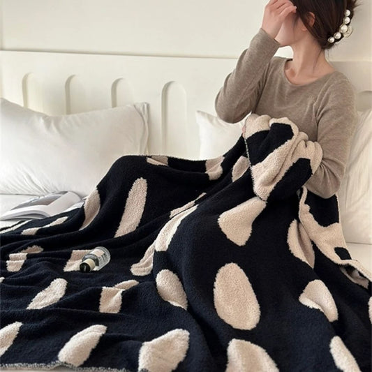 Charming Dot Design Cozy Throw Blanket