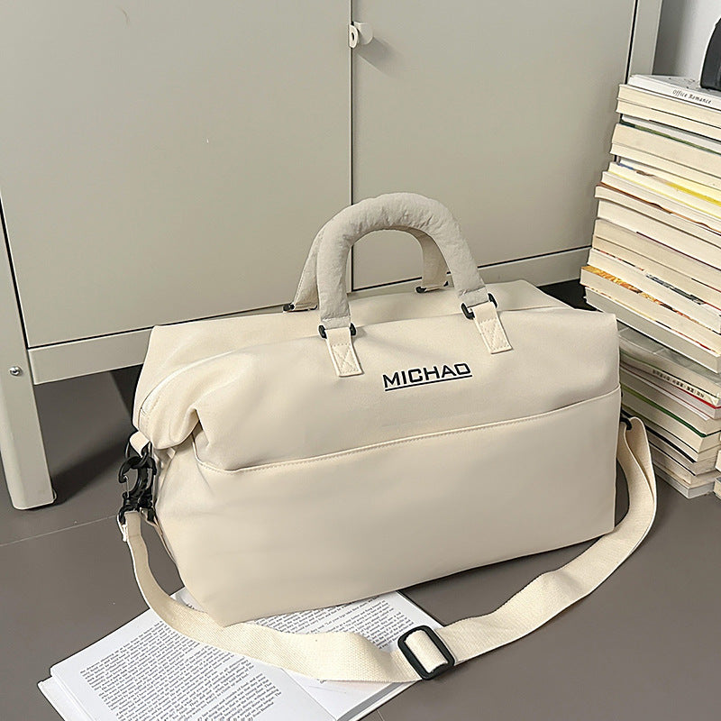 Versatile Weekend Travel Bag – White