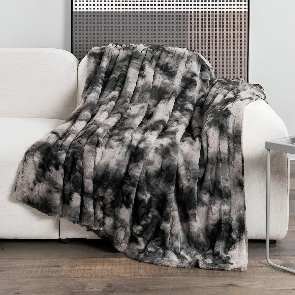 Soft Coral Fleece Blanket in Batik Design – Cozy Velour Winter Throw – Black