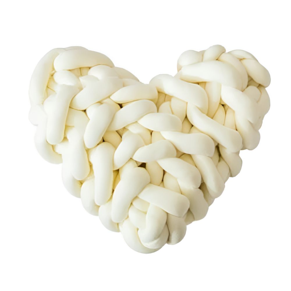 Cozy Heart-Shaped Knot Pillows for Ultimate Relaxation – Cream