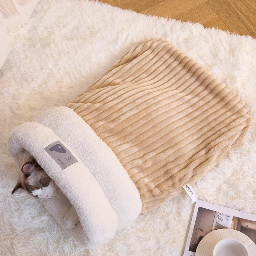 Cozy 3-Layer Pet Sleeping Bag for Cats & Small Dogs – Braun