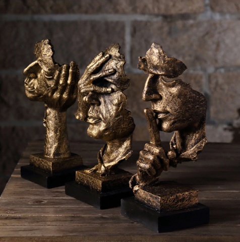 Abstract Gold Sculpture – Modern Scandinavian Design "NordicLine