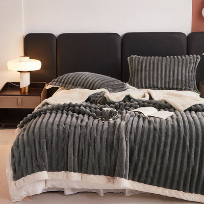 Plush Microfiber Luxury Throw Blanket – Dark Grey