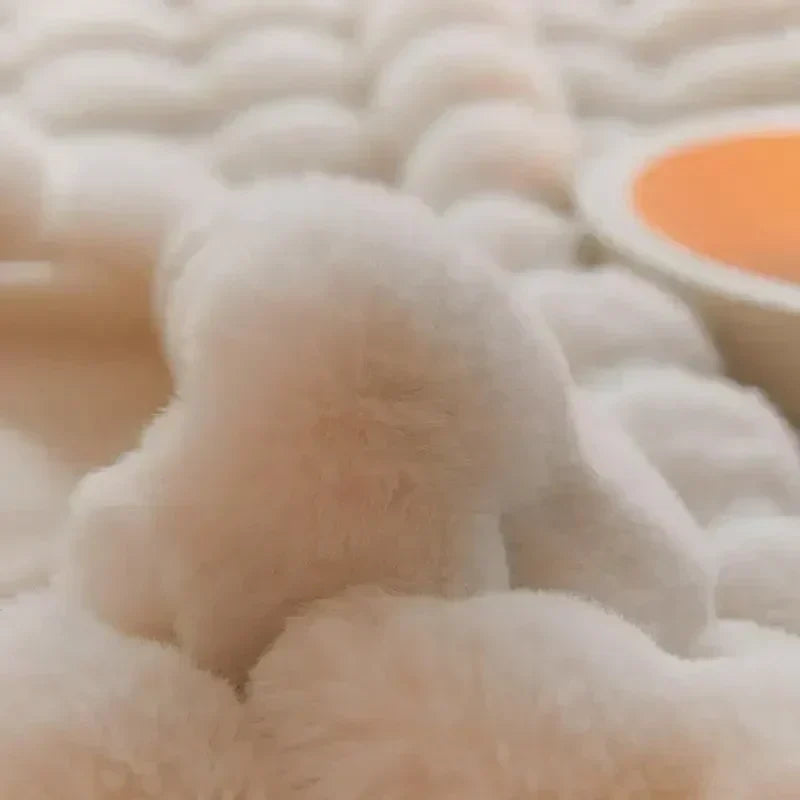 Plush Luxury Blanket for Cozy Warmth and Comfort