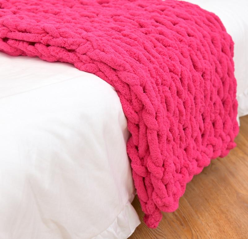Textured Warm Throw Blanket – Chunky Knit Home Decor – Hot Pink
