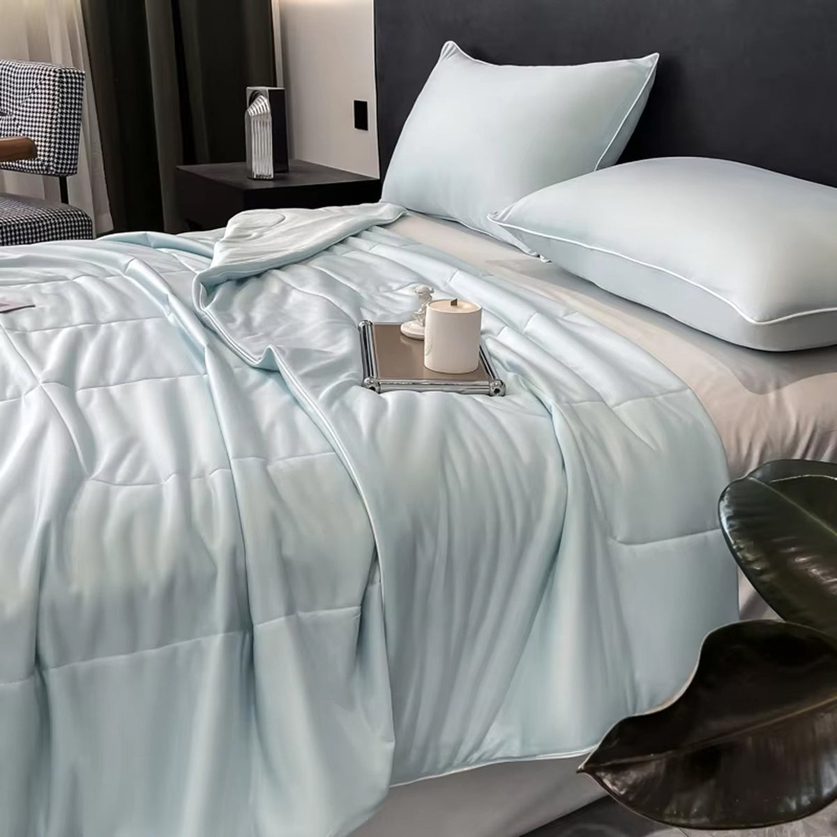 Cooling Blanket 0.4 for Hot Sleepers – Q-Max Technology – Ice Blue
